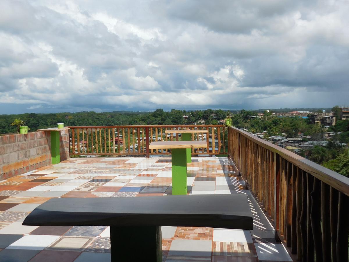 Tambopata Hostel Puerto Maldonado Eksteriør billede