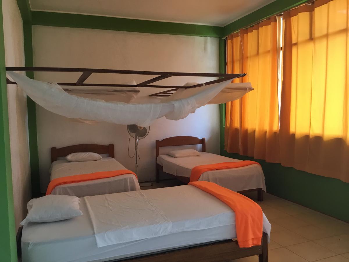 Tambopata Hostel Puerto Maldonado Eksteriør billede