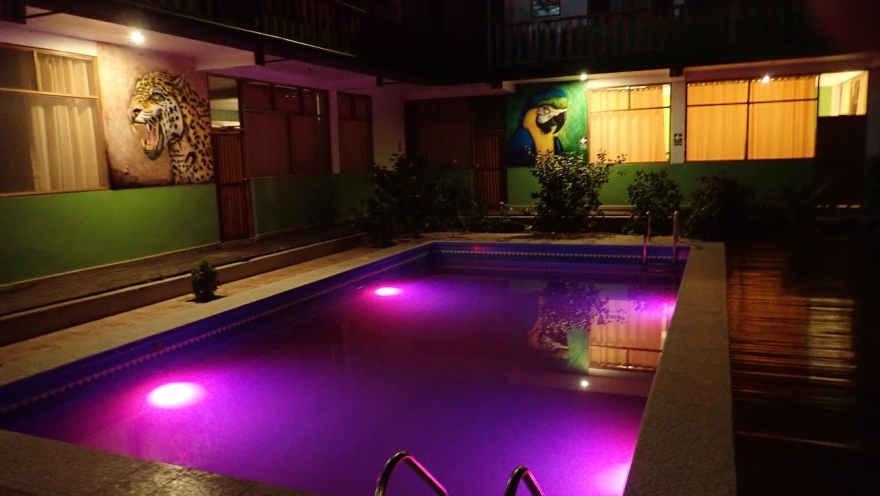 Tambopata Hostel Puerto Maldonado Eksteriør billede
